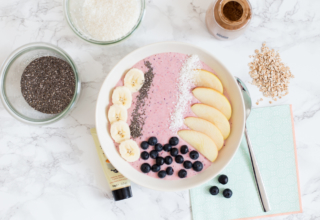 Rezept: Leckere und gesunde Frühstücks-Bowl