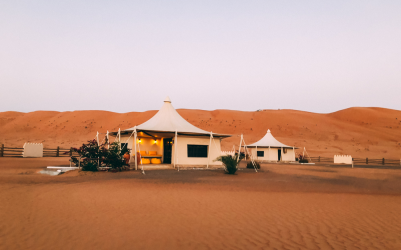 Omanreise – wir besuchen eine Oase, bewundern Schluchten und Sonnenuntergänge in der Wüste